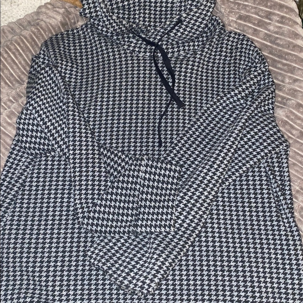 Albion Fit Houndstooth Hoodie Medium Whimsigoth Women’s Jacket Sweater Pockets M
